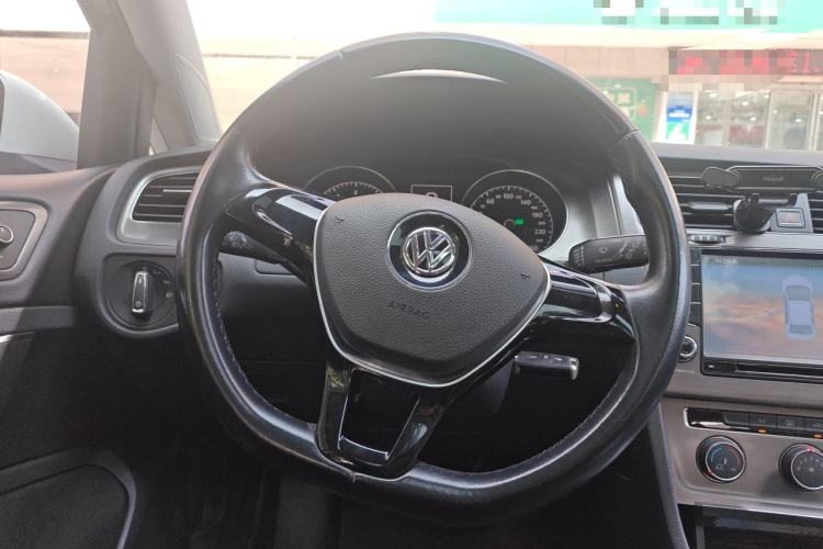 Used Volkswagen Golf 2016 230TSI Automatic Comfort Version Steering Wheel