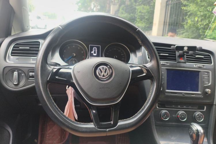 Used Volkswagen Golf 2016 1.6L Automatic Comfort Model Steering Wheel