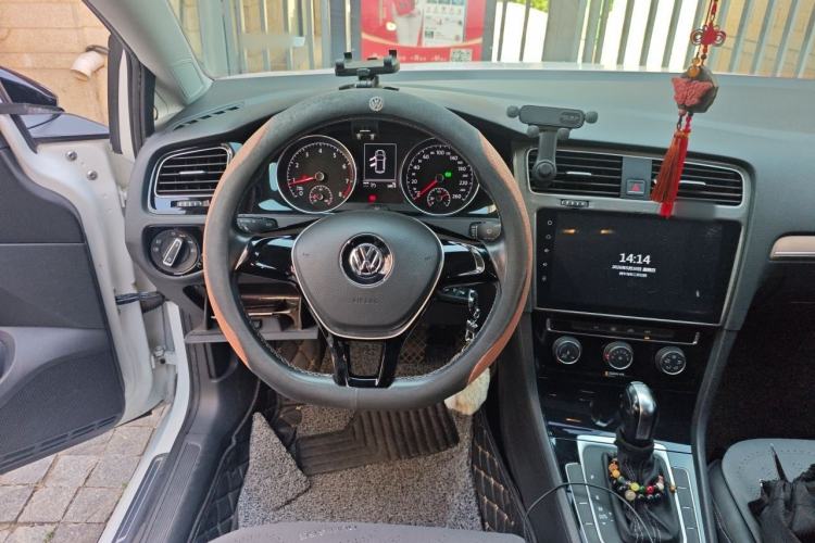 Used Volkswagen Golf 2016 1.4 TSI 25th Anniversary Edition Steering Wheel
