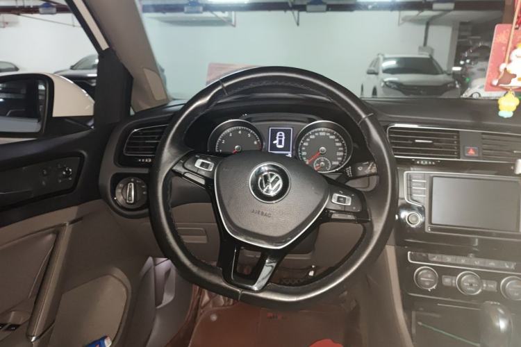 Used Volkswagen Golf 2016 280TSI Automatic Flagship Model Steering Wheel