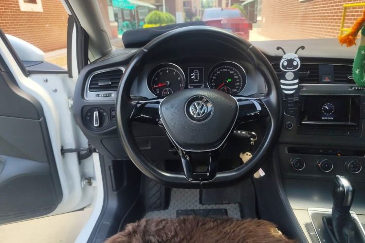 Used Volkswagen Golf 2016 230TSI Automatic Comfort Version Steering Wheel