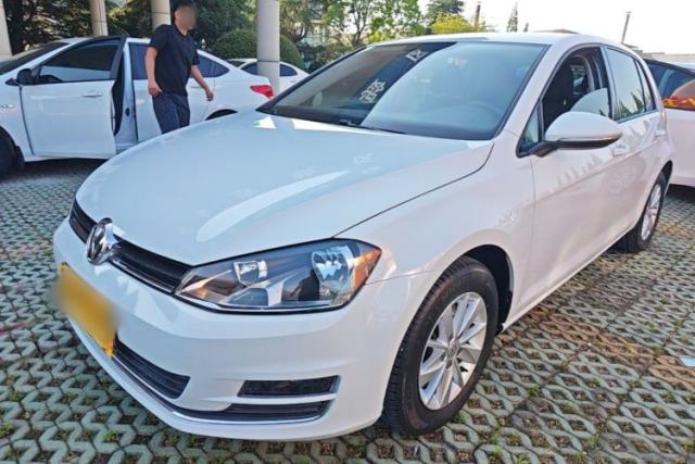 Used Volkswagen Golf 2016 1.6L Automatic Fashion Model