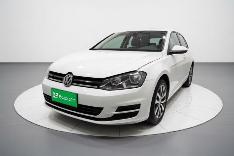 Ojetý Volkswagen Golf 2016 230TSI Automatic Luxury Version Guazi used car, China used car export, Used car for sale, Used  cars, Cheapest cars for sale