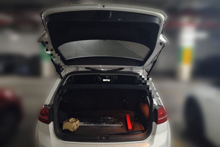 Used Volkswagen Golf 2016 230TSI Automatic Comfort Version Trunk