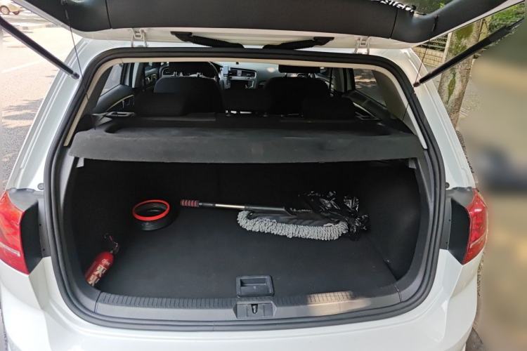 Used Volkswagen Golf 2016 230TSI Automatic Comfort Version Trunk