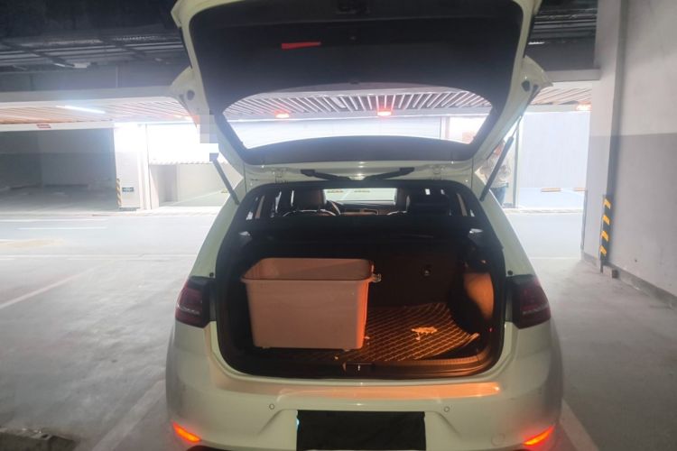 Used Volkswagen Golf 2016 1.4TSI Automatic R-Line Trunk