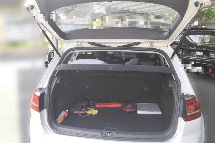 Used Volkswagen Golf 2016 230TSI Automatic Comfort Version Trunk