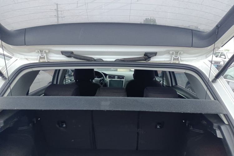 Used Volkswagen Golf 2016 230TSI Automatic Comfort Version Trunk