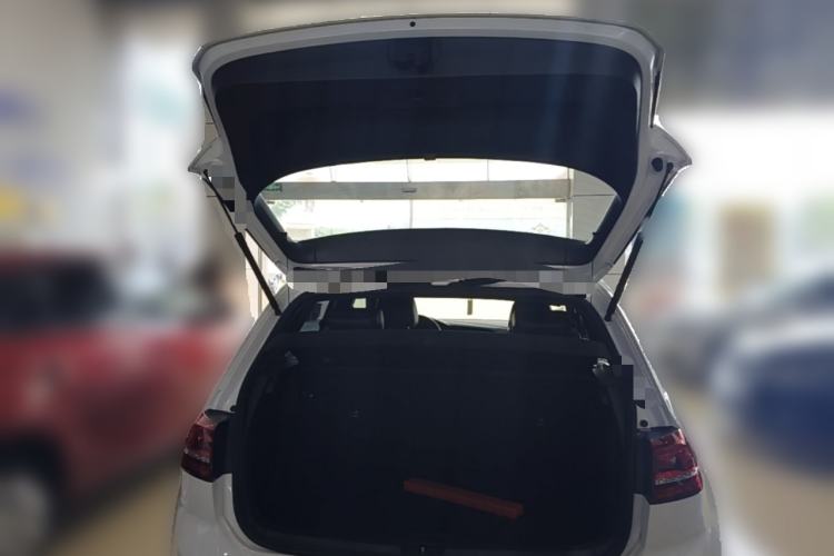 Used Volkswagen Golf 2016 1.4TSI Automatic R-Line Trunk