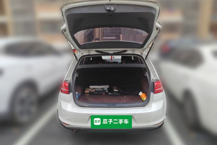 Used Volkswagen Golf 2016 230TSI Automatic Comfort Version Trunk