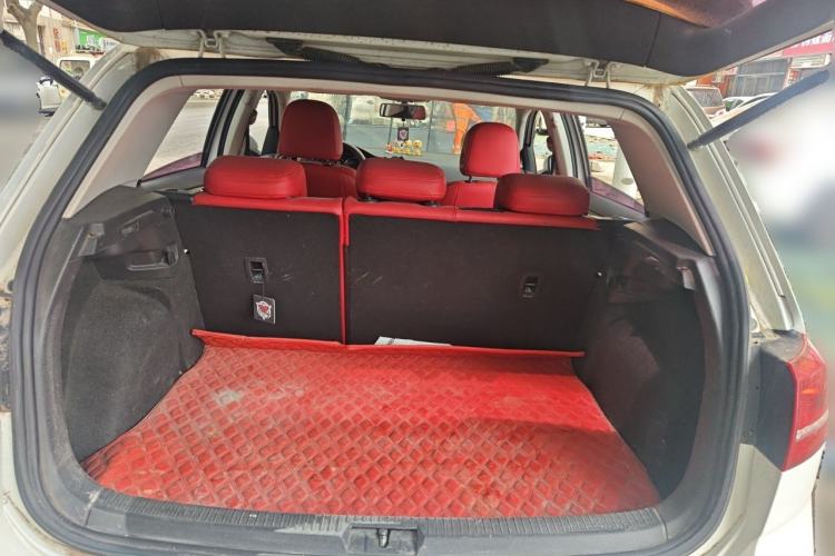 Used Volkswagen Golf 2016 230TSI Automatic Comfort Version Trunk