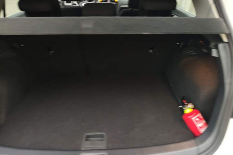 Used Volkswagen Golf 2016 230TSI Manual Comfort Version Trunk