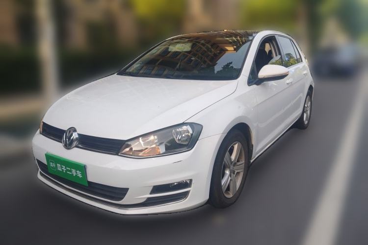 Used Volkswagen Golf 2016 230TSI Automatic Comfort Version Guazi used car, China used car export, Used car for sale, Used cars, Cheapest cars for sale