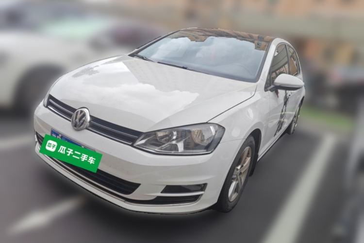 Used Volkswagen Golf 2016 230TSI Automatic Comfort Version Guazi used car, China used car export, Used car for sale, Used cars, Cheapest cars for sale