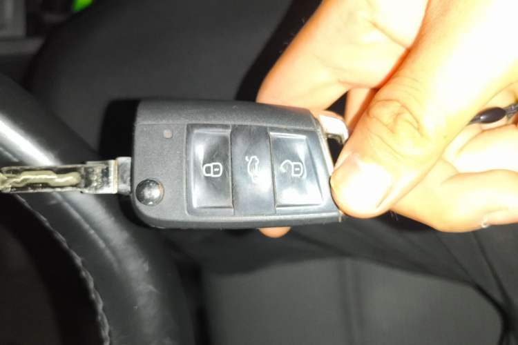 Used Volkswagen Golf 2016 230TSI Automatic Comfort Version Vehicle Key
