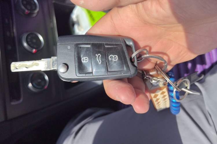 Used Volkswagen Golf 2016 1.6L Manual Fashion Edition Vehicle Key