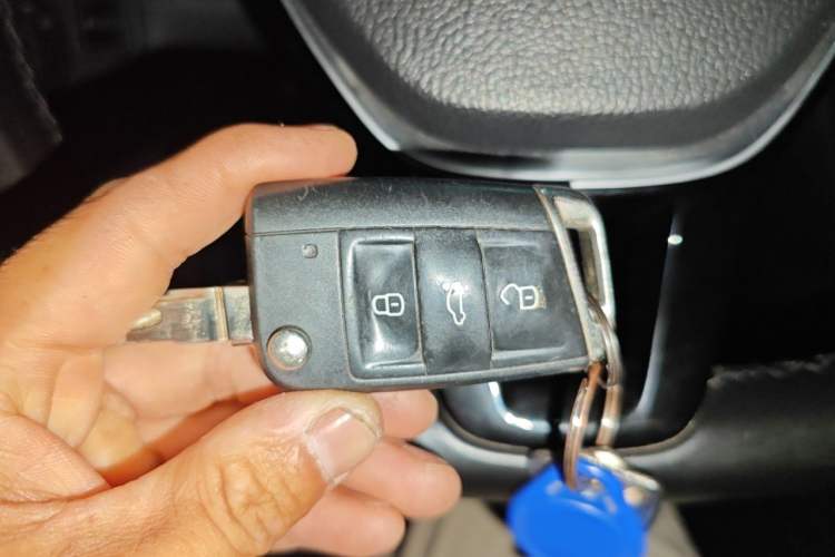 Used Volkswagen Golf 2016 1.6L Automatic Comfort Model Vehicle Key