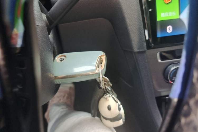 Used Volkswagen Golf 2016 230TSI Automatic Comfort Version Vehicle Key