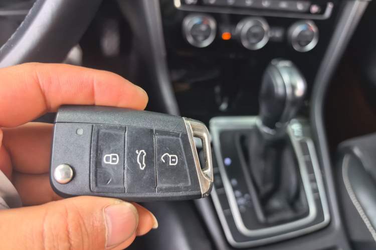 Used Volkswagen Golf 2016 280TSI Automatic Flagship Model Vehicle Key