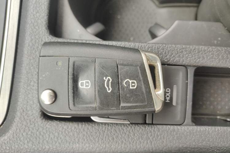 Used Volkswagen Golf 2016 1.6L Automatic Comfort Model Vehicle Key
