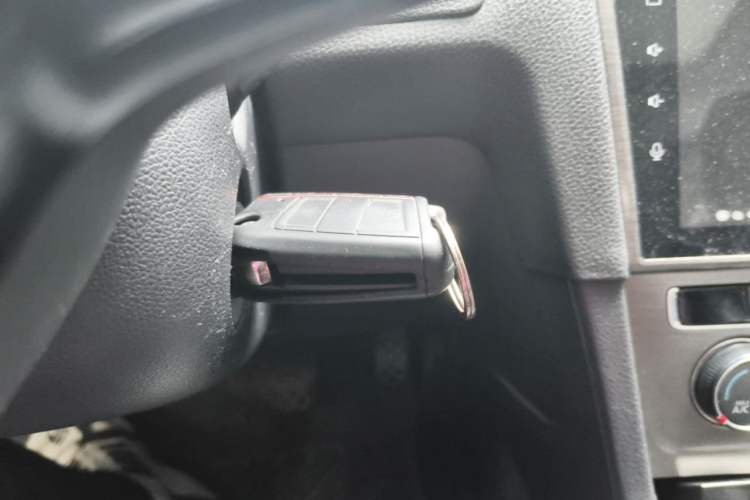Used Volkswagen Golf 2016 1.6L Automatic Comfort Model Vehicle Key