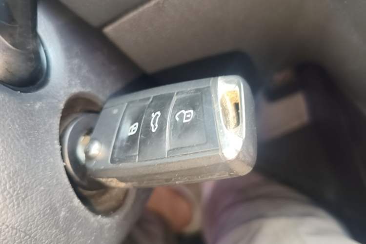 Used Volkswagen Golf 2016 1.6L Automatic Comfort Model Vehicle Key