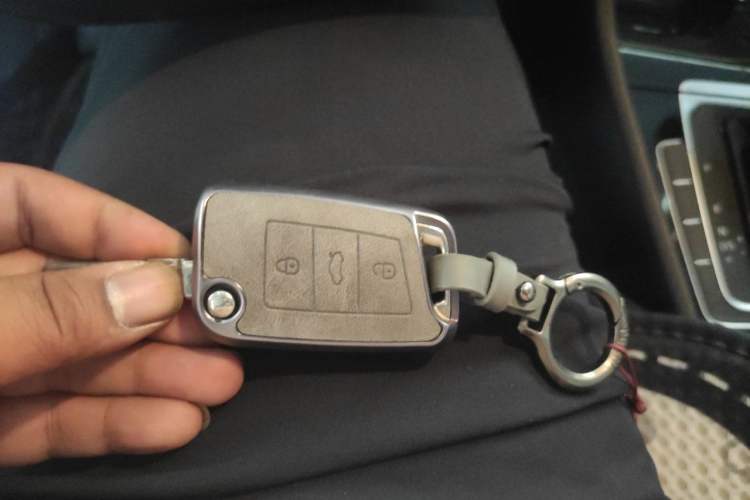 Used Volkswagen Golf 2016 1.4 TSI 25th Anniversary Edition Vehicle Key