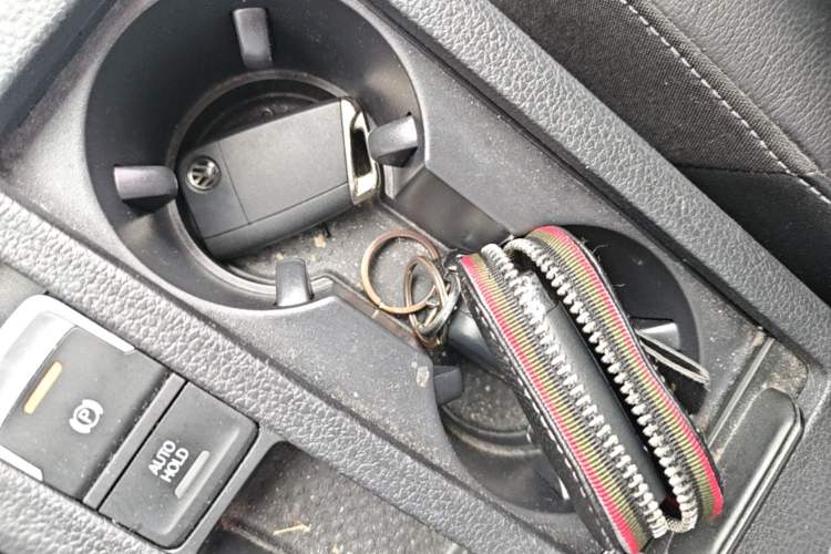 Used Volkswagen Golf 2016 230TSI Automatic Luxury Version Vehicle Key