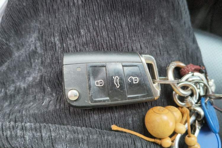 Used Volkswagen Golf 2016 230TSI Automatic Comfort Version Vehicle Key