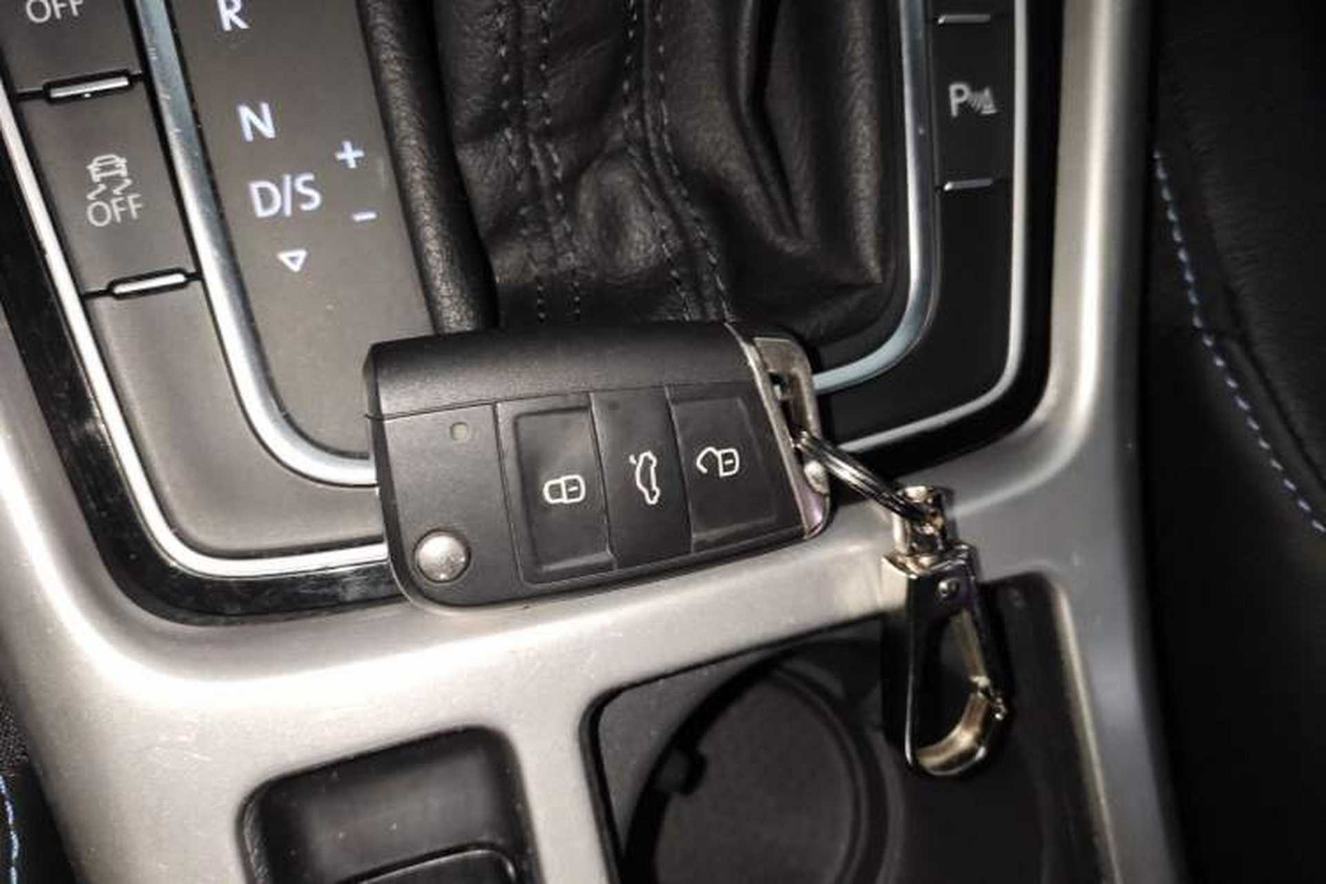 Used Volkswagen Golf 2016 230TSI Automatic Luxury Version Vehicle Key