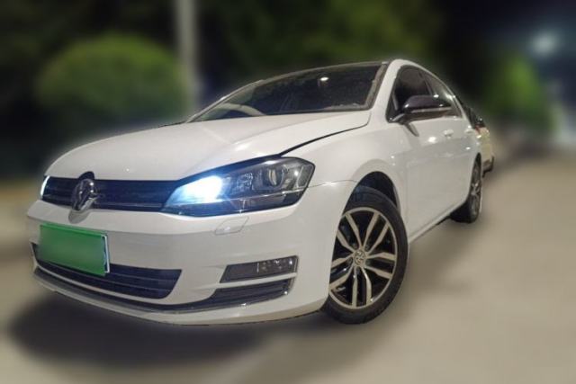Volkswagen Golf 2016 1.4 TSI 25th Anniversary Edition usado