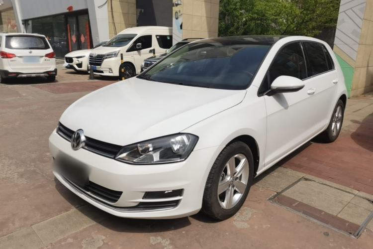 Używany Volkswagen Golf 2016 230TSI Automatic Comfort Version Guazi used car, China used car export, Used car for sale, Used cars, Cheapest cars for sale