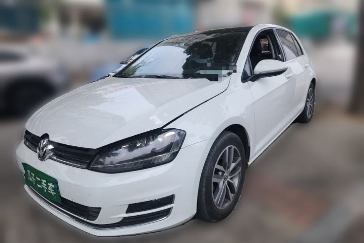 Used Volkswagen Golf 2016 230TSI Automatic Luxury Version Guazi used car, China used car export, Used car for sale, Used  cars, Cheapest cars for sale