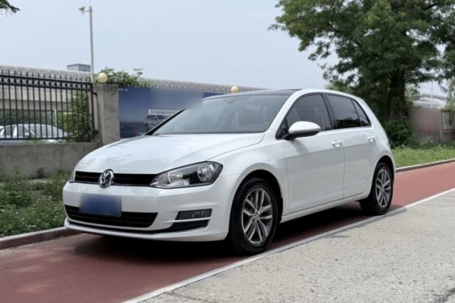 Used Volkswagen Golf 2016 230TSI Automatic Luxury Version