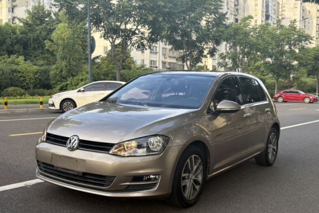 Used Volkswagen Golf 2016 230TSI Automatic Luxury Version