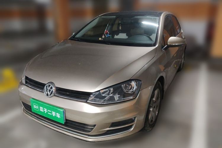 Ojetý Volkswagen Golf 2016 1.6L Automatic Comfort Model Guazi used car, China used car export, Used car for sale, Used cars, Cheapest cars for sale