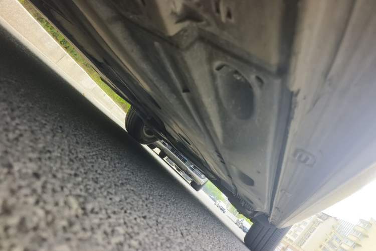 Used Volkswagen Golf 2016 1.6L Automatic Fashion Model Chassis Front Left