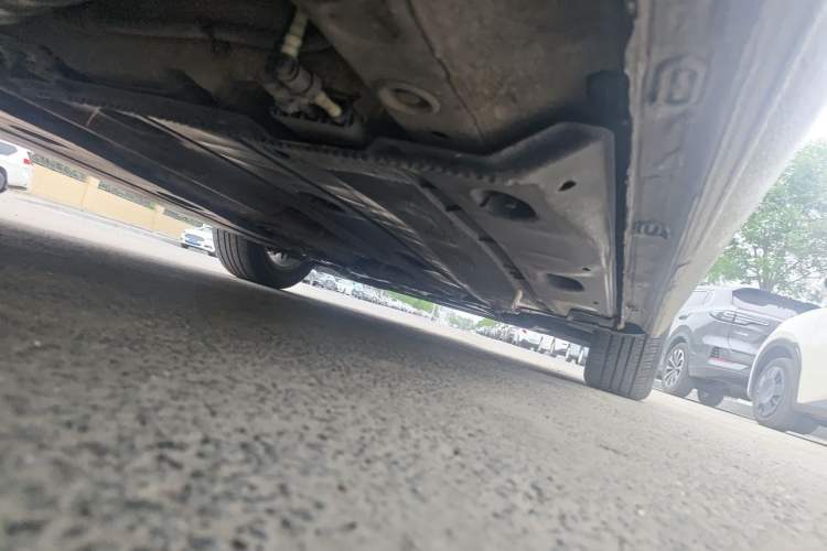 Used Volkswagen Golf 2016 1.6L Automatic Comfort Model Chassis Rear Right