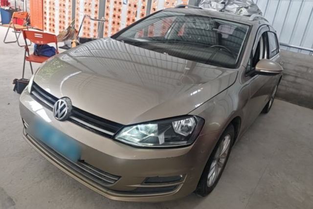 Used Volkswagen Golf 2016 1.6L Automatic Fashion Model