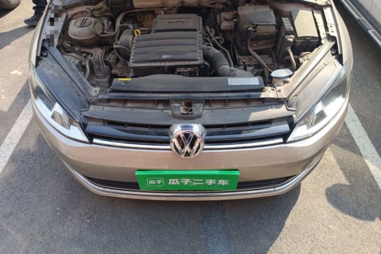 Used Volkswagen Golf 2016 1.6L Automatic Comfort Model Engine Bay