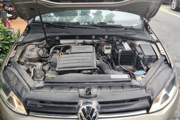 Used Volkswagen Golf 2016 1.6L Automatic Comfort Model Engine Bay