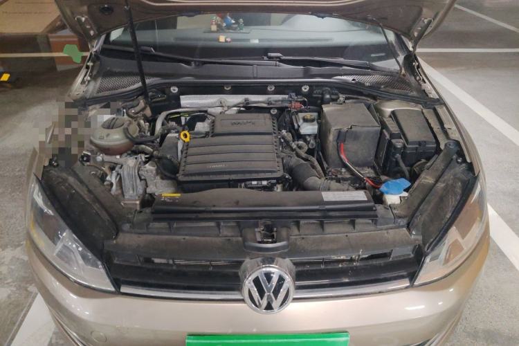 Used Volkswagen Golf 2016 1.6L Automatic Comfort Model Engine Bay