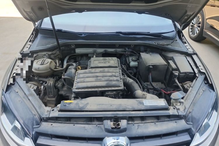 Used Volkswagen Golf 2016 1.6L Automatic Comfort Model Engine Bay