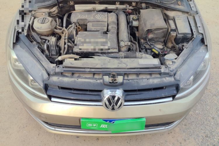 Used Volkswagen Golf 2016 230TSI Automatic Comfort Version Engine Bay