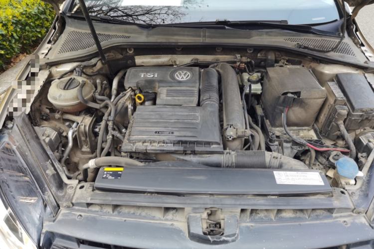 Used Volkswagen Golf 2016 230TSI Automatic Comfort Version Engine Bay