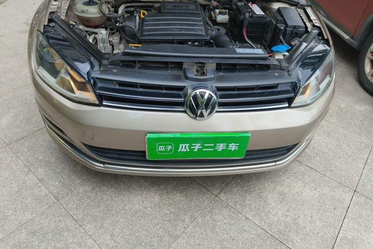 Used Volkswagen Golf 2016 1.6L Automatic Comfort Model Engine Bay