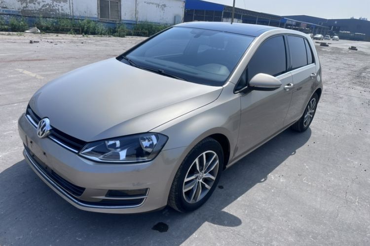 Used Volkswagen Golf 2016 230TSI Automatic Luxury Version Exterior 1