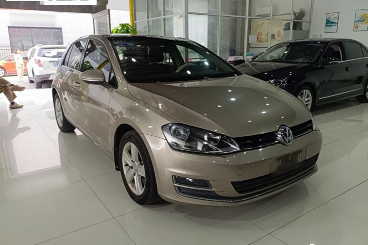 Used Volkswagen Golf 2016 1.6L Automatic Comfort Model Exterior 1