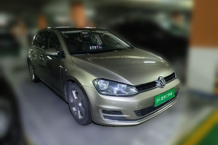 Used Volkswagen Golf 2016 1.6L Automatic Comfort Model Exterior 2