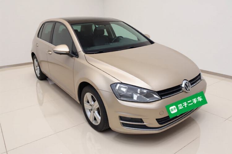 Used Volkswagen Golf 2016 230TSI Automatic Comfort Version Exterior 2